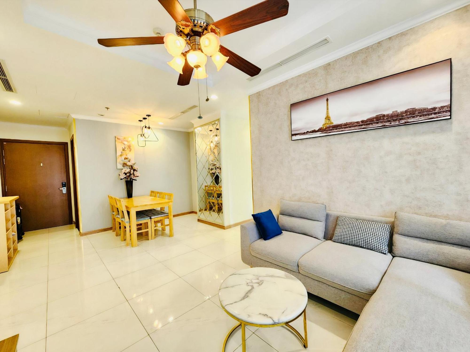 Vinhomes Serviced Apartamento *